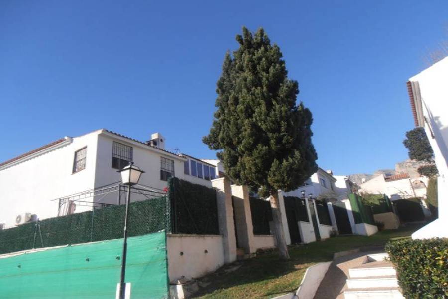 La Nucia,Alicante,España,3 Bedrooms Bedrooms,1 BañoBathrooms,Bungalow,25746