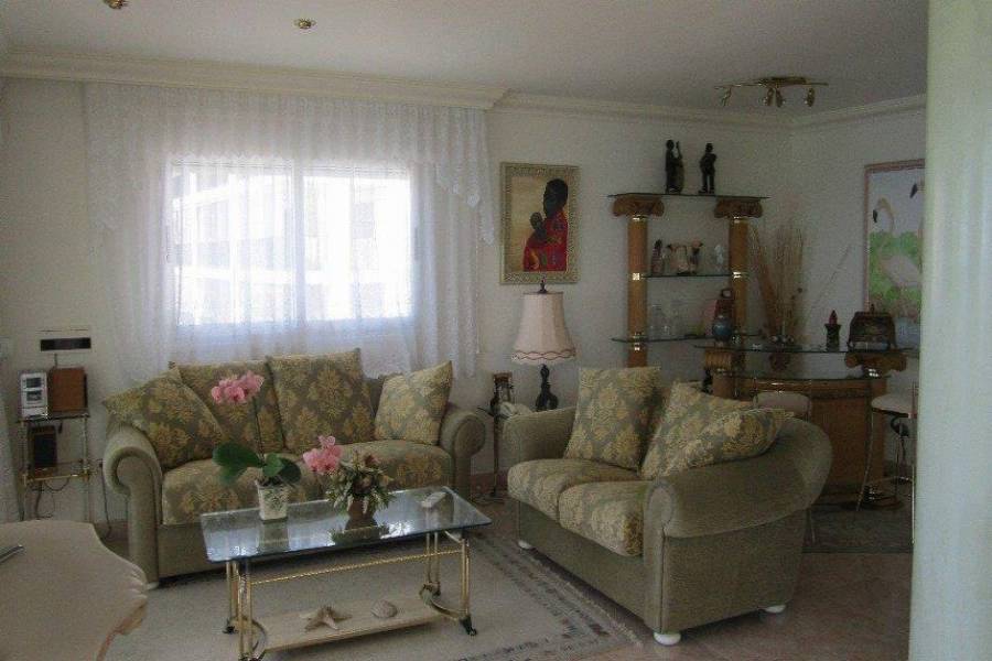 Calpe,Alicante,España,3 Bedrooms Bedrooms,2 BathroomsBathrooms,Apartamentos,25752
