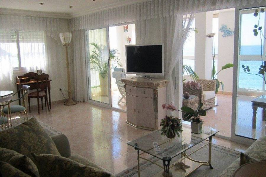 Calpe,Alicante,España,3 Bedrooms Bedrooms,2 BathroomsBathrooms,Apartamentos,25752