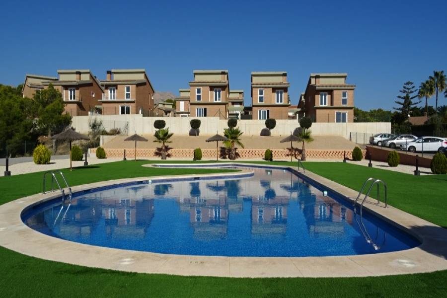 La Nucia,Alicante,España,3 Bedrooms Bedrooms,2 BathroomsBathrooms,Bungalow,25761