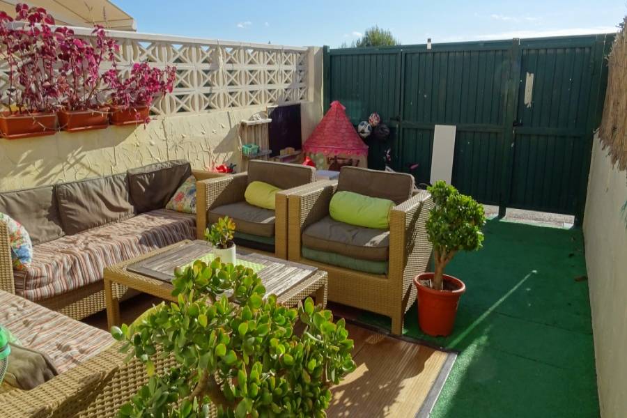 Finestrat,Alicante,España,2 Bedrooms Bedrooms,1 BañoBathrooms,Bungalow,25770