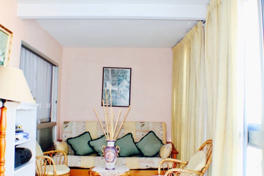 Benidorm,Alicante,España,2 Bedrooms Bedrooms,1 BañoBathrooms,Apartamentos,25776