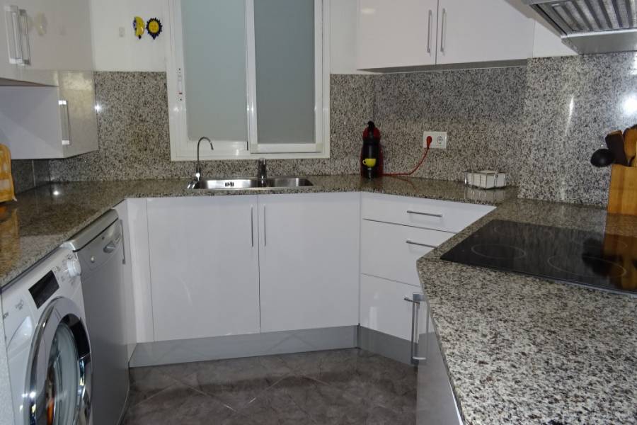 Altea,Alicante,España,3 Bedrooms Bedrooms,2 BathroomsBathrooms,Apartamentos,25782
