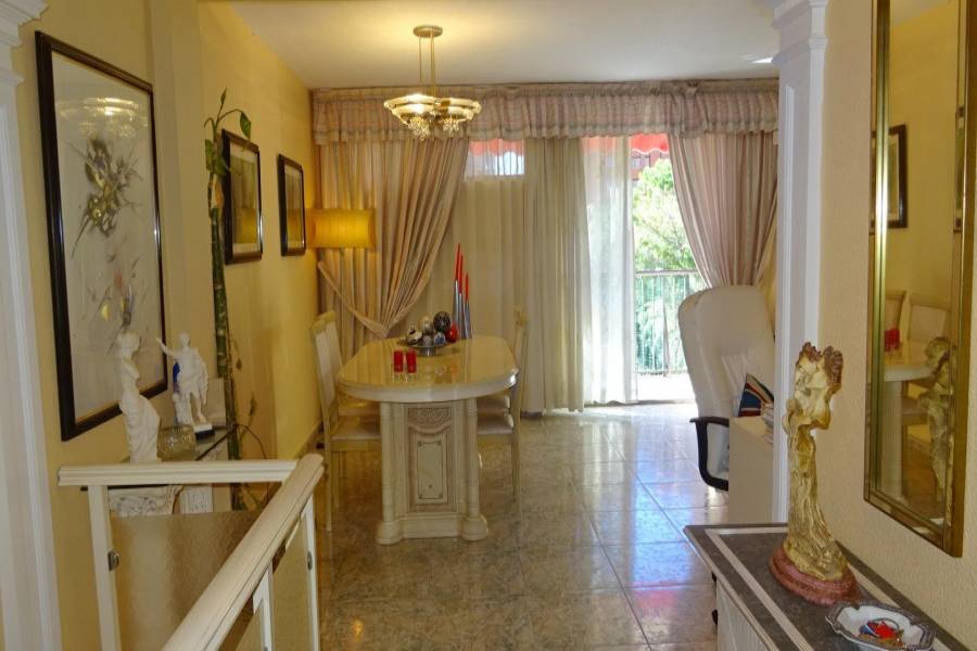 Benidorm,Alicante,España,2 Bedrooms Bedrooms,1 BañoBathrooms,Dúplex,25803
