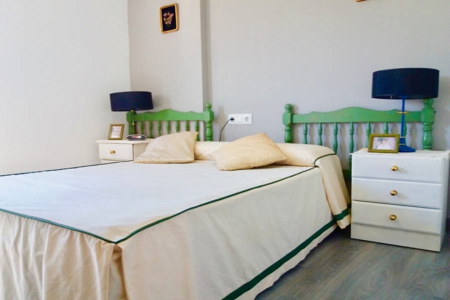 Benidorm,Alicante,España,2 Bedrooms Bedrooms,2 BathroomsBathrooms,Apartamentos,25805