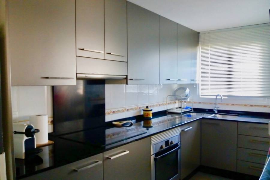 Benidorm,Alicante,España,2 Bedrooms Bedrooms,2 BathroomsBathrooms,Apartamentos,25805