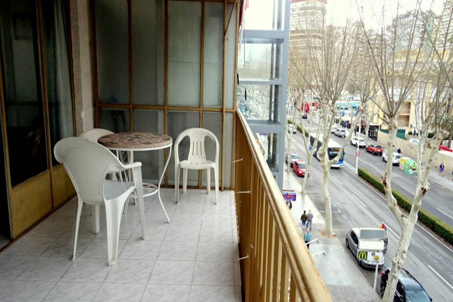 Benidorm,Alicante,España,3 Bedrooms Bedrooms,2 BathroomsBathrooms,Apartamentos,25815