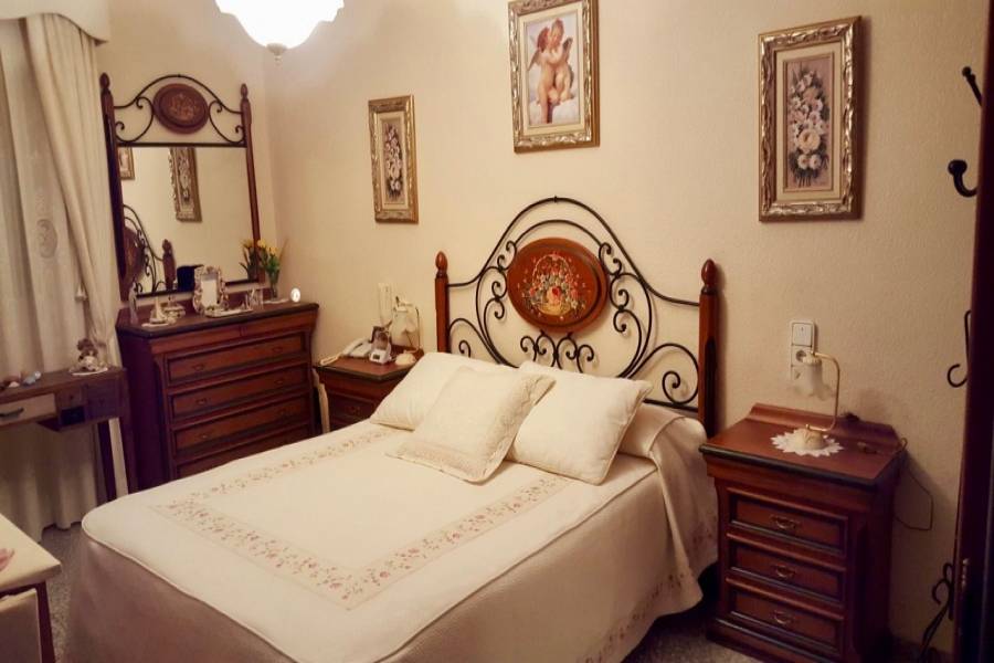 Villajoyosa,Alicante,España,3 Bedrooms Bedrooms,2 BathroomsBathrooms,Apartamentos,25838