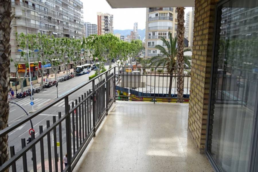 Benidorm,Alicante,España,3 Bedrooms Bedrooms,2 BathroomsBathrooms,Apartamentos,25855