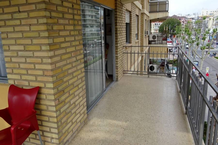 Benidorm,Alicante,España,3 Bedrooms Bedrooms,2 BathroomsBathrooms,Apartamentos,25855