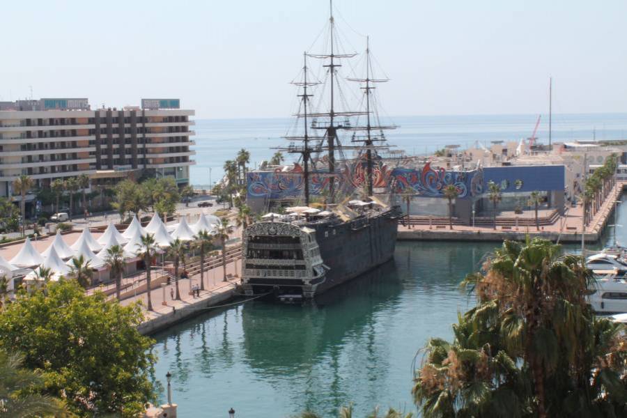 Alicante,Alicante,España,3 Bedrooms Bedrooms,2 BathroomsBathrooms,Apartamentos,25900