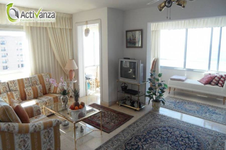 Benidorm,Alicante,España,3 Bedrooms Bedrooms,2 BathroomsBathrooms,Apartamentos,25908