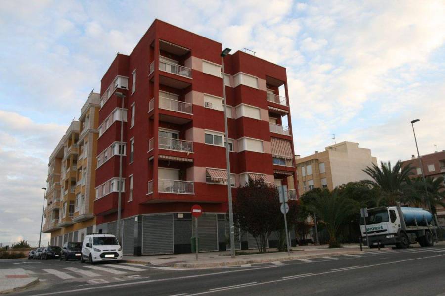 La Marina,Alicante,España,2 Bedrooms Bedrooms,2 BathroomsBathrooms,Apartamentos,26570