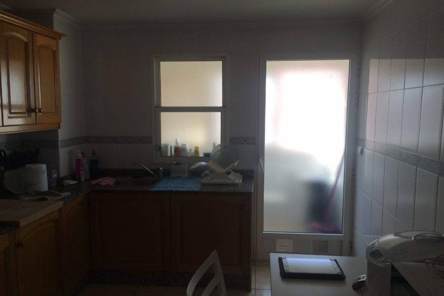 Elche,Alicante,España,3 Bedrooms Bedrooms,2 BathroomsBathrooms,Apartamentos,26594