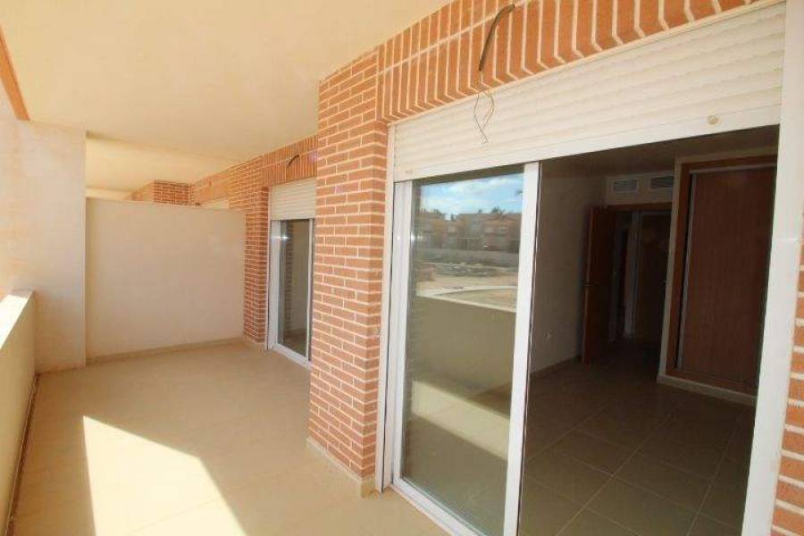Santa Pola,Alicante,España,2 Bedrooms Bedrooms,1 BañoBathrooms,Apartamentos,26609