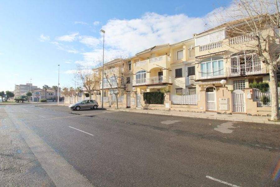Santa Pola,Alicante,España,2 Bedrooms Bedrooms,1 BañoBathrooms,Apartamentos,26626