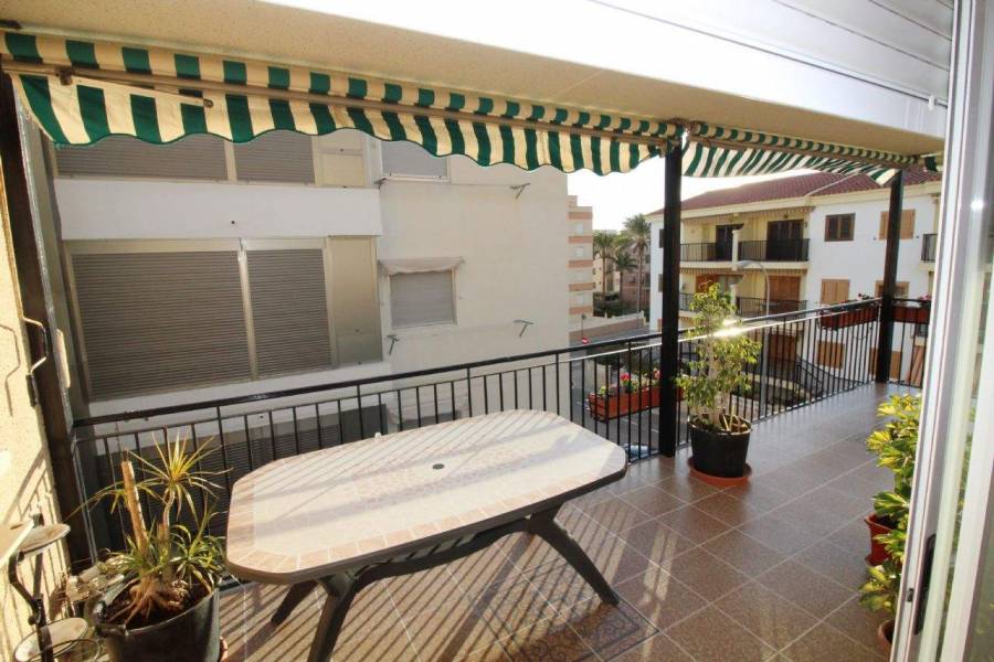 Santa Pola,Alicante,España,3 Bedrooms Bedrooms,1 BañoBathrooms,Apartamentos,26634