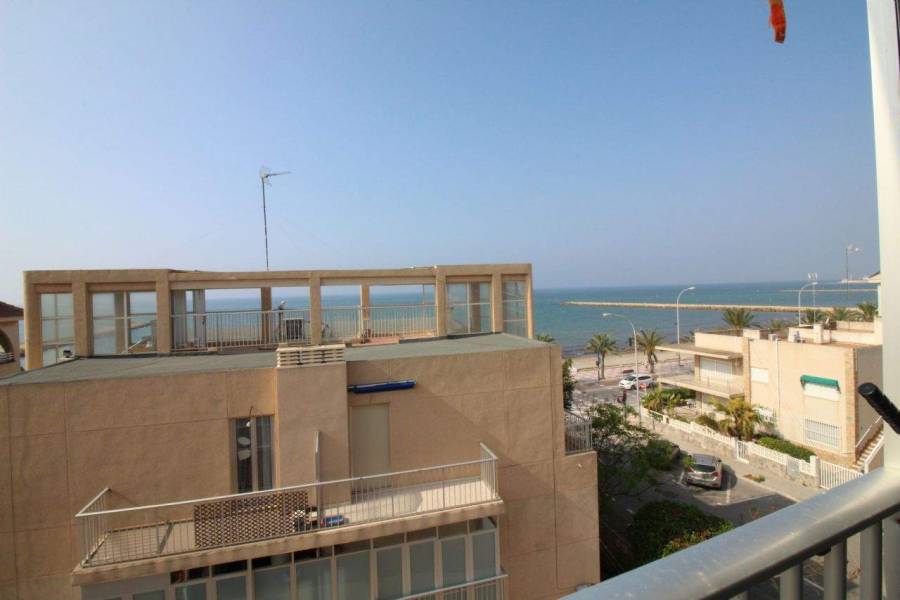 Santa Pola,Alicante,España,2 Bedrooms Bedrooms,1 BañoBathrooms,Apartamentos,26647