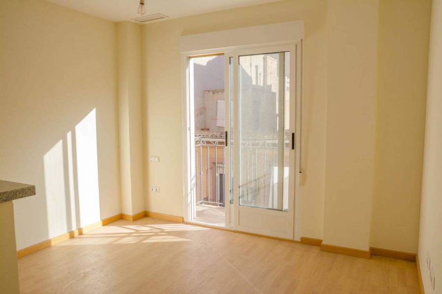 Alicante,Alicante,España,2 Bedrooms Bedrooms,1 BañoBathrooms,Apartamentos,26702