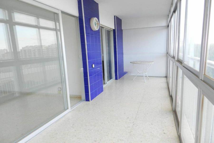 Alicante,Alicante,España,2 Bedrooms Bedrooms,1 BañoBathrooms,Apartamentos,26740