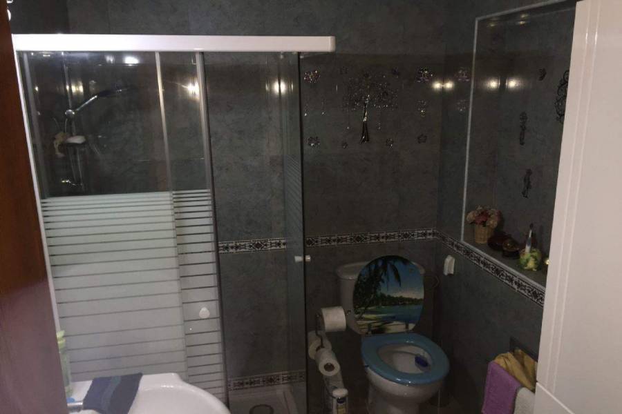 La Nucia,Alicante,España,4 Bedrooms Bedrooms,1 BañoBathrooms,Bungalow,26796