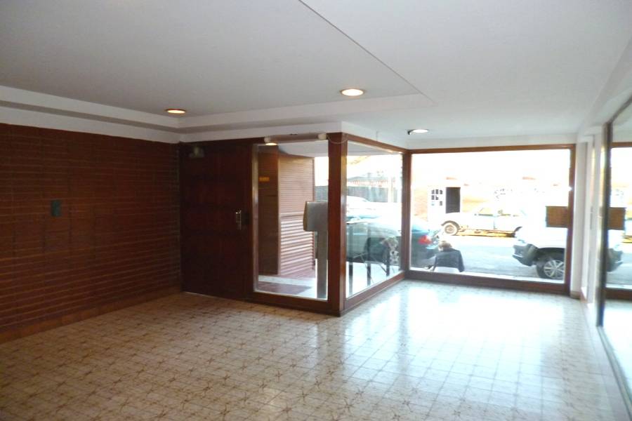 San Clemente del Tuyu,Buenos Aires,1 Dormitorio Habitaciones,1 BañoBaños,Departamentos,Edificio French,24,1240