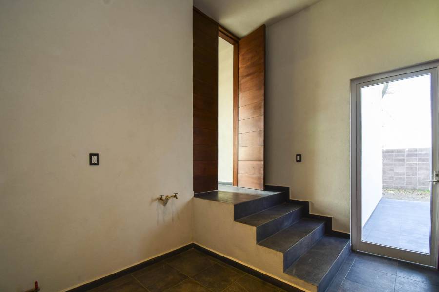 Metepec,Estado de Mexico,Mexico,4 Bedrooms Bedrooms,4 BathroomsBathrooms,Casas,Fraccionamiento Ex-Hacienda ,Ave. Estado de México,3,3474