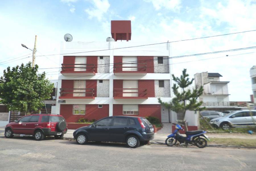 San Clemente del Tuyu,Buenos Aires,1 Dormitorio Habitaciones,1 BañoBaños,Departamentos,Av.II,3,1248