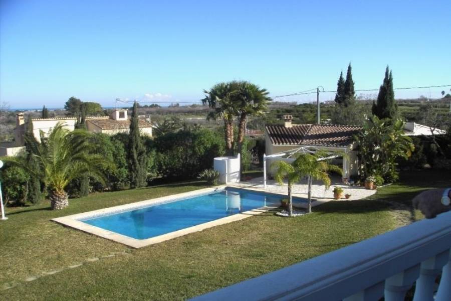 Pedreguer,Alicante,España,3 Bedrooms Bedrooms,3 BathroomsBathrooms,Casas,28845
