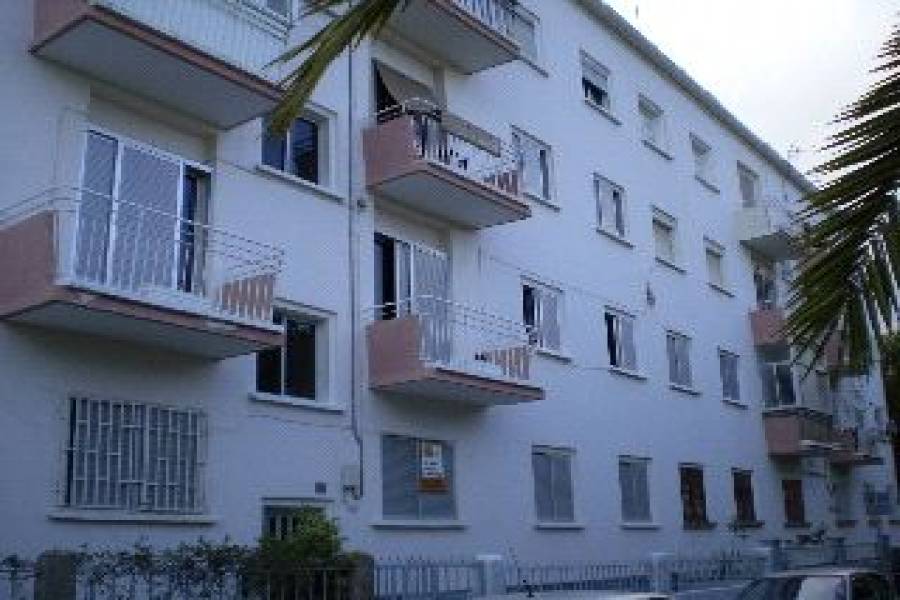 Santa Cruz de Tenerife,Santa Cruz de Tenerife,España,3 Bedrooms Bedrooms,1 BañoBathrooms,Apartamentos,3594
