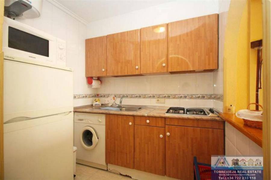 Torrevieja,Alicante,España,3 Bedrooms Bedrooms,1 BañoBathrooms,Apartamentos,29044