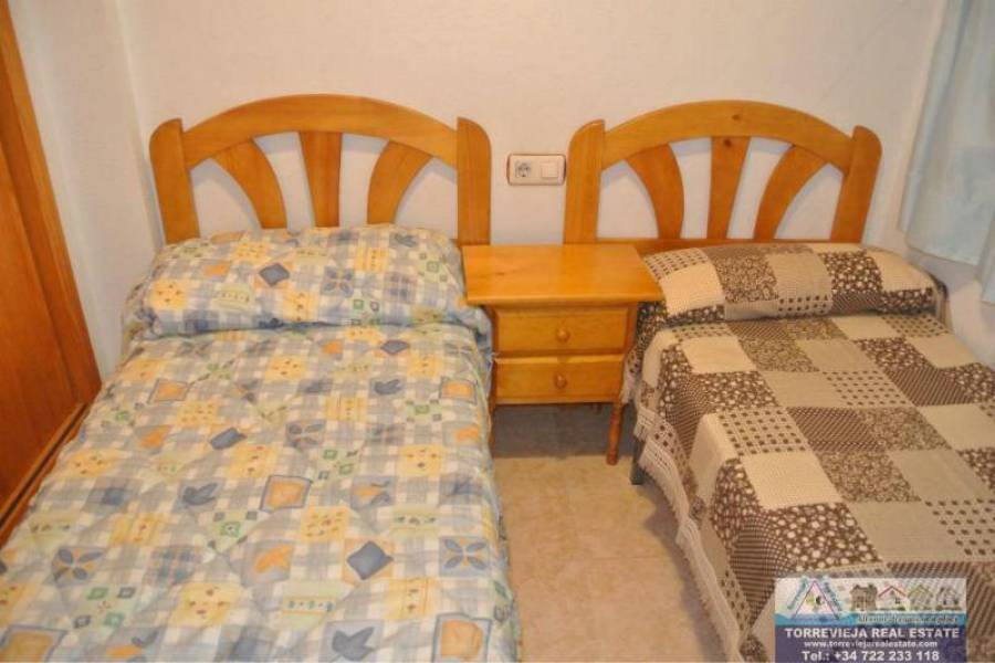 Torrevieja,Alicante,España,2 Bedrooms Bedrooms,1 BañoBathrooms,Apartamentos,29047