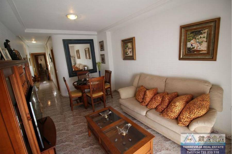 Torrevieja,Alicante,España,2 Bedrooms Bedrooms,2 BathroomsBathrooms,Atico,29055