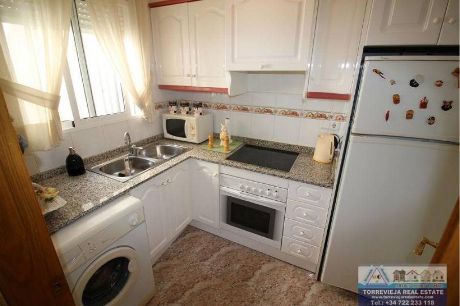 Torrevieja,Alicante,España,2 Bedrooms Bedrooms,2 BathroomsBathrooms,Atico,29055