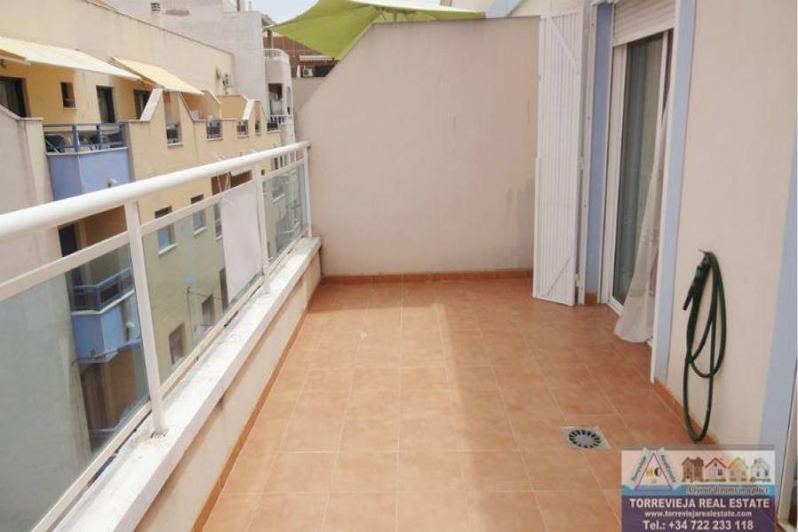 Torrevieja,Alicante,España,2 Bedrooms Bedrooms,1 BañoBathrooms,Atico,29064