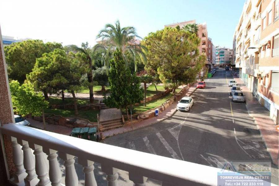 Torrevieja,Alicante,España,3 Bedrooms Bedrooms,2 BathroomsBathrooms,Apartamentos,29075