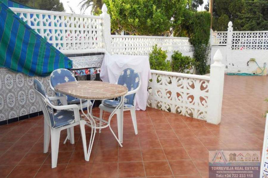 Torrevieja,Alicante,España,2 Bedrooms Bedrooms,1 BañoBathrooms,Bungalow,29079