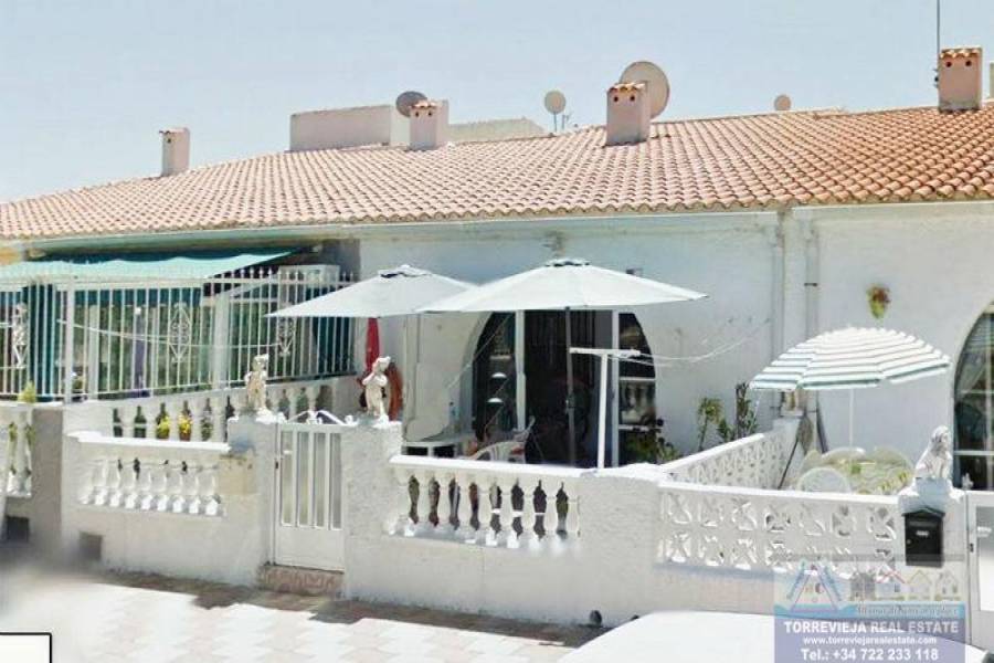 Torrevieja,Alicante,España,2 Bedrooms Bedrooms,1 BañoBathrooms,Bungalow,29083