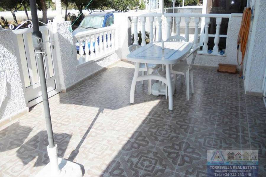 Torrevieja,Alicante,España,2 Bedrooms Bedrooms,1 BañoBathrooms,Bungalow,29083