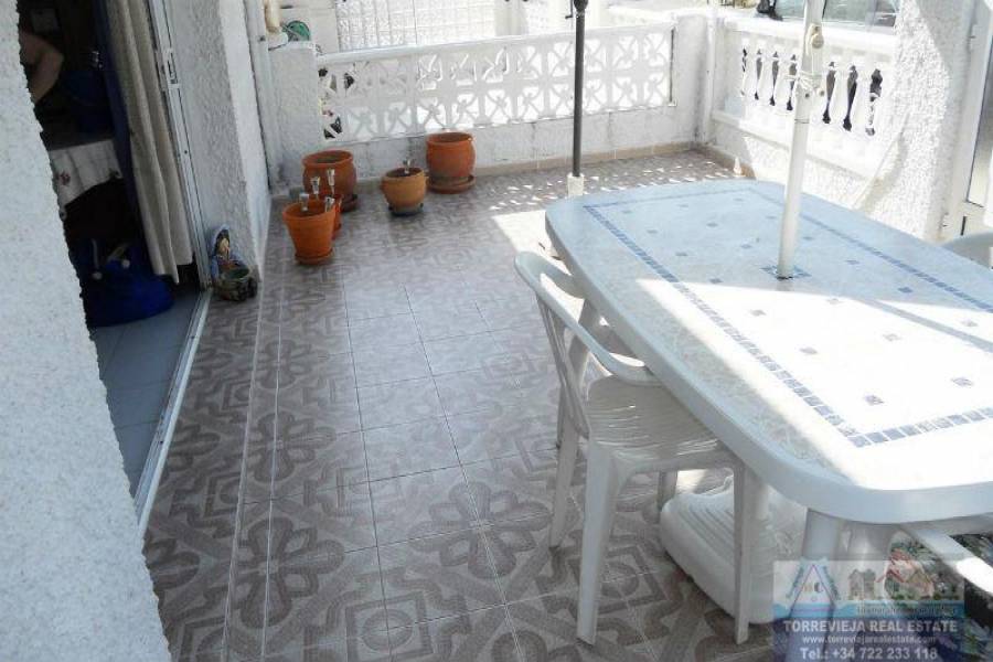 Torrevieja,Alicante,España,2 Bedrooms Bedrooms,1 BañoBathrooms,Bungalow,29083