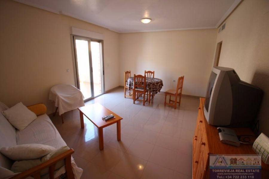 Torrevieja,Alicante,España,3 Bedrooms Bedrooms,2 BathroomsBathrooms,Atico,29106