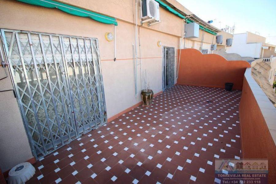 Torrevieja,Alicante,España,3 Bedrooms Bedrooms,1 BañoBathrooms,Atico,29118