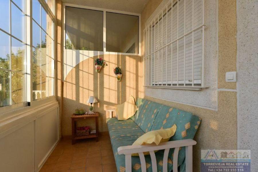Torrevieja,Alicante,España,2 Bedrooms Bedrooms,1 BañoBathrooms,Bungalow,29121