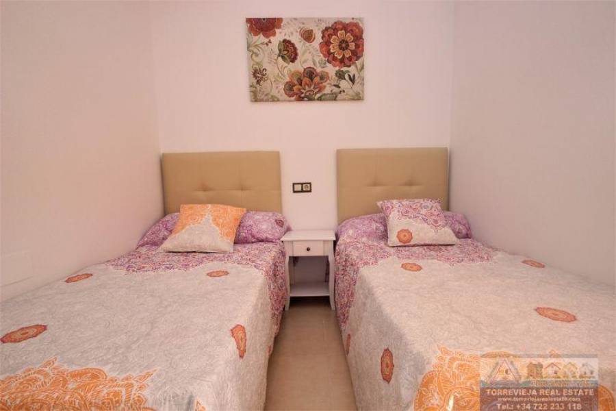 Orihuela Costa,Alicante,España,3 Bedrooms Bedrooms,2 BathroomsBathrooms,Dúplex,29126