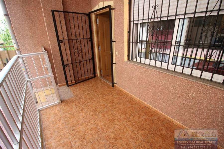 Torrevieja,Alicante,España,3 Bedrooms Bedrooms,1 BañoBathrooms,Apartamentos,29144