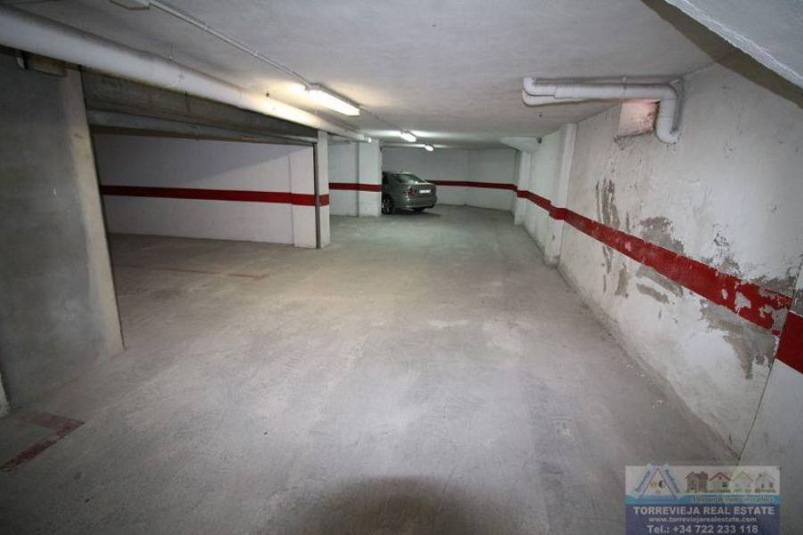 Torrevieja,Alicante,España,Cocheras,29150