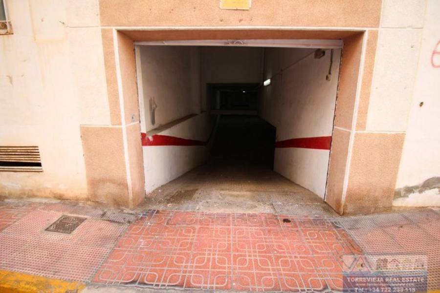 Torrevieja,Alicante,España,Cocheras,29150