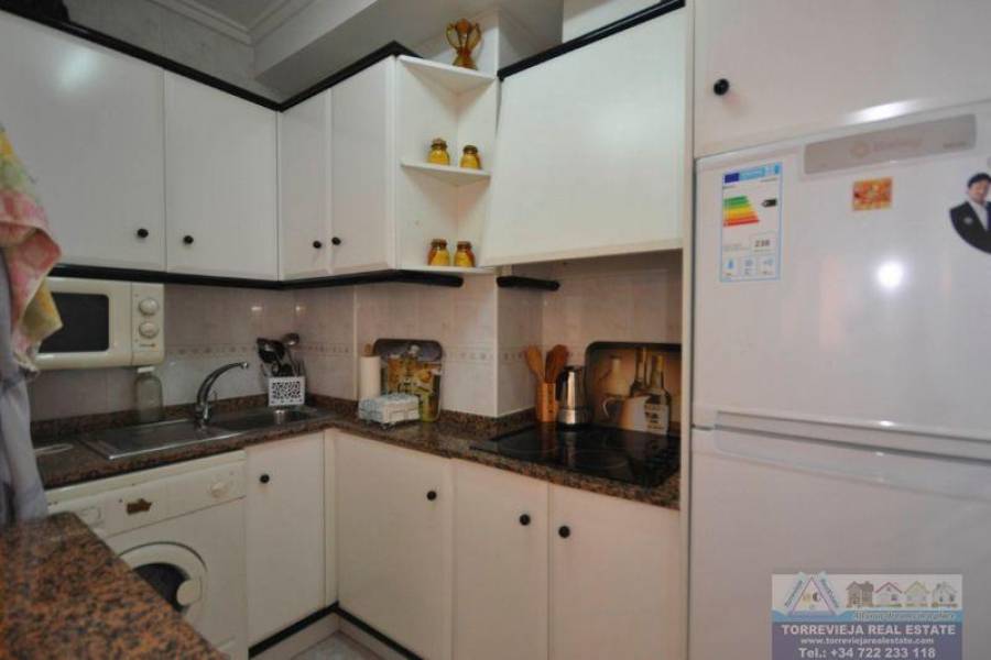 Torrevieja,Alicante,España,3 Bedrooms Bedrooms,1 BañoBathrooms,Apartamentos,29158