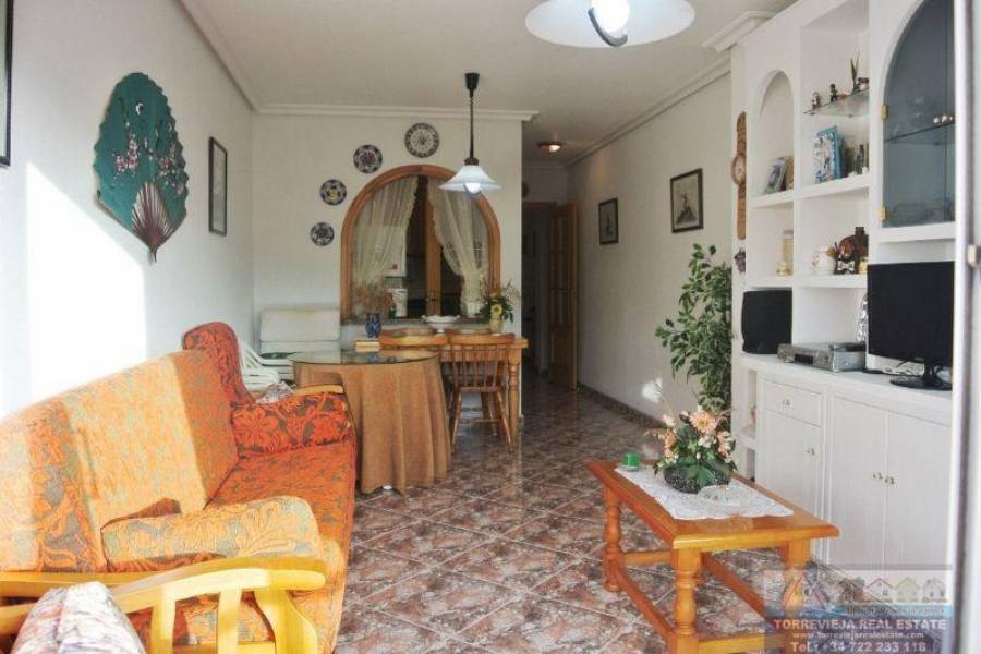 Torrevieja,Alicante,España,2 Bedrooms Bedrooms,1 BañoBathrooms,Apartamentos,29162