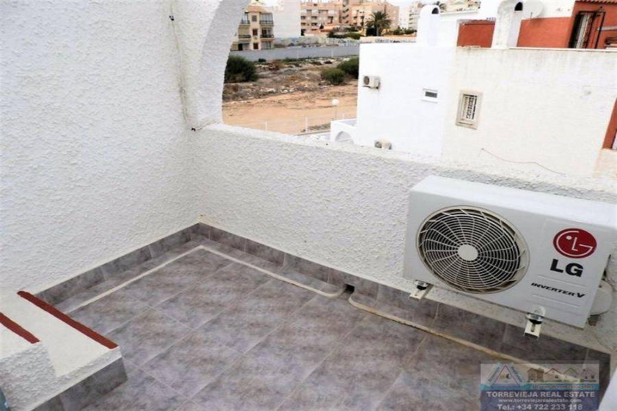 Torrevieja,Alicante,España,4 Bedrooms Bedrooms,2 BathroomsBathrooms,Dúplex,29163